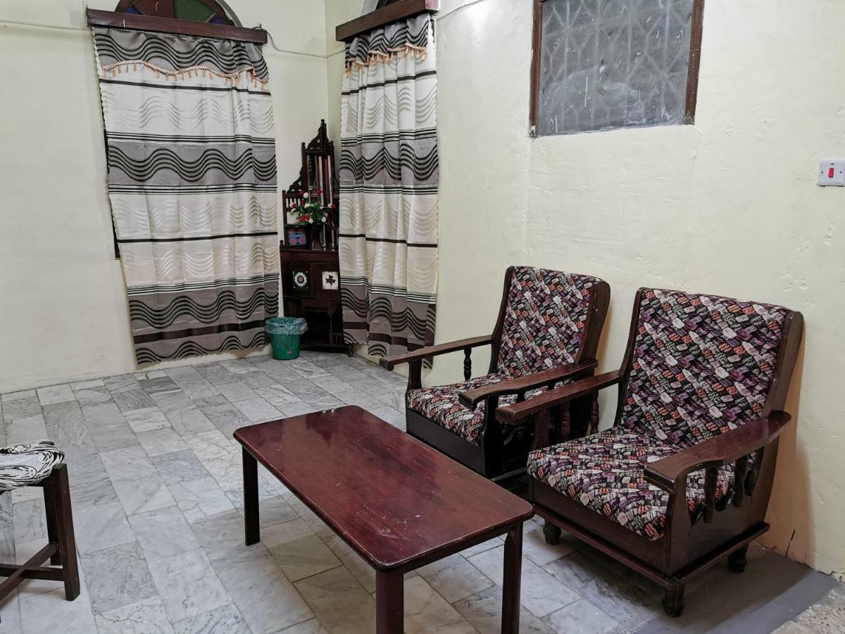 Crown Hotel Zanzibar Zewnętrze zdjęcie