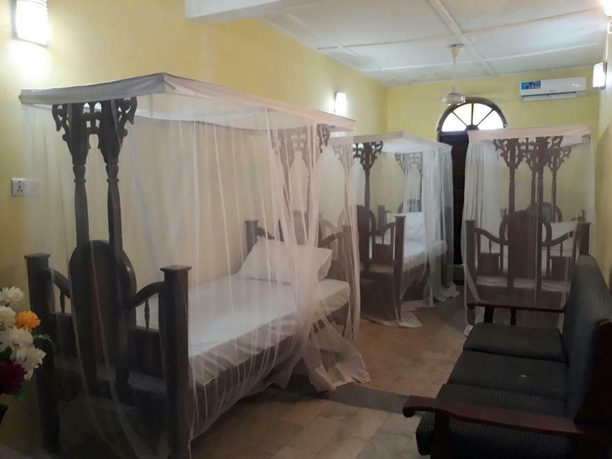 Crown Hotel Zanzibar Zewnętrze zdjęcie